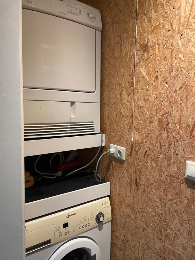 Tiny-House Van Zeecontainers Bij Het Bos Ораньевуд Экстерьер фото